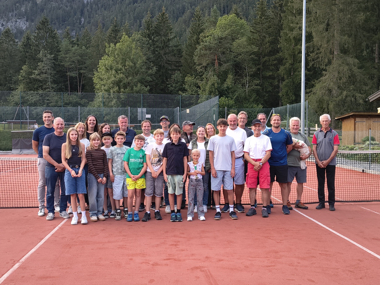 Gelungene Vereinsmeisterschaft beim TC Weißenbach am Lech